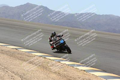 media/Apr-10-2022-SoCal Trackdays (Sun) [[f104b12566]]/Bowl (11am)/